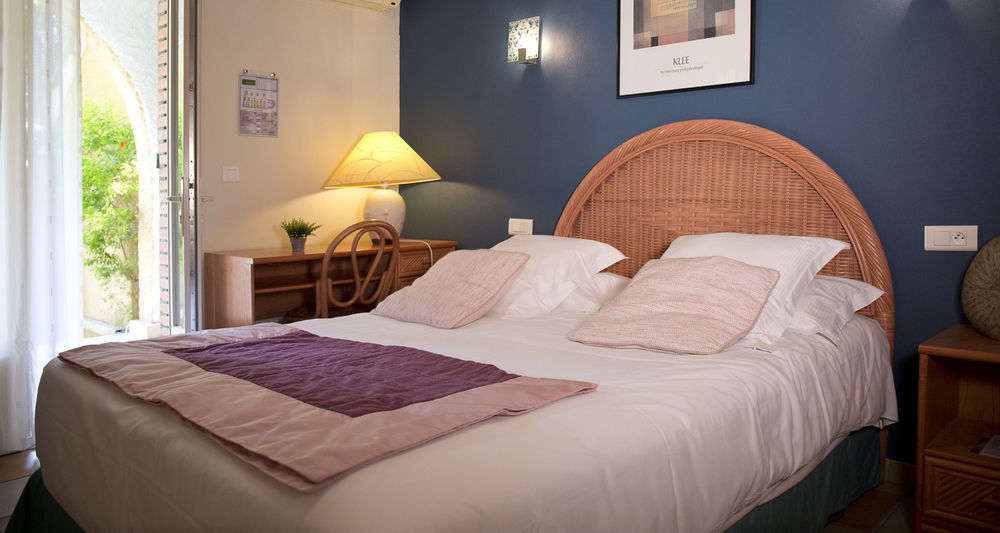 Hotel Des Citronniers 3*